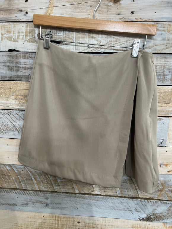 High Waisted Solid Woven Skort/Skirt