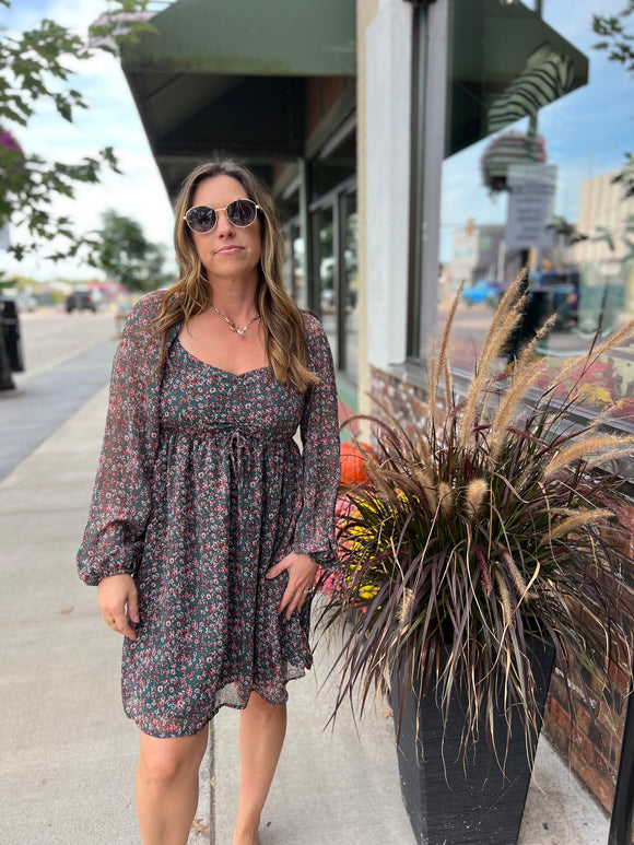 Floral Sweetheart Neck Midi Dress