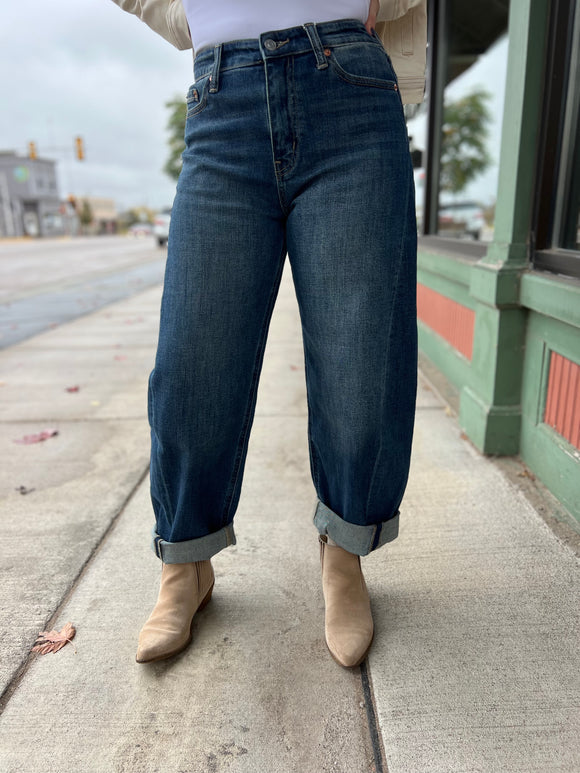 Artemis Vintage Relaxed Barrel Jeans