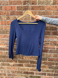 Long Sleeve Scoop Neck Basic Knit Top