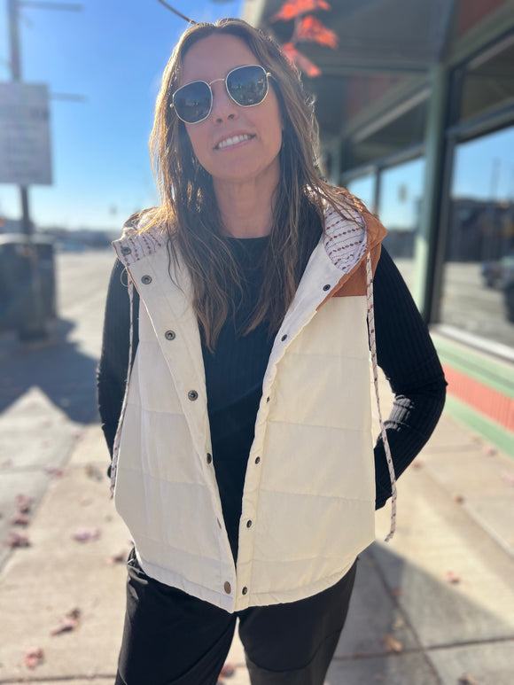 Jacquard Print Contrast Vest