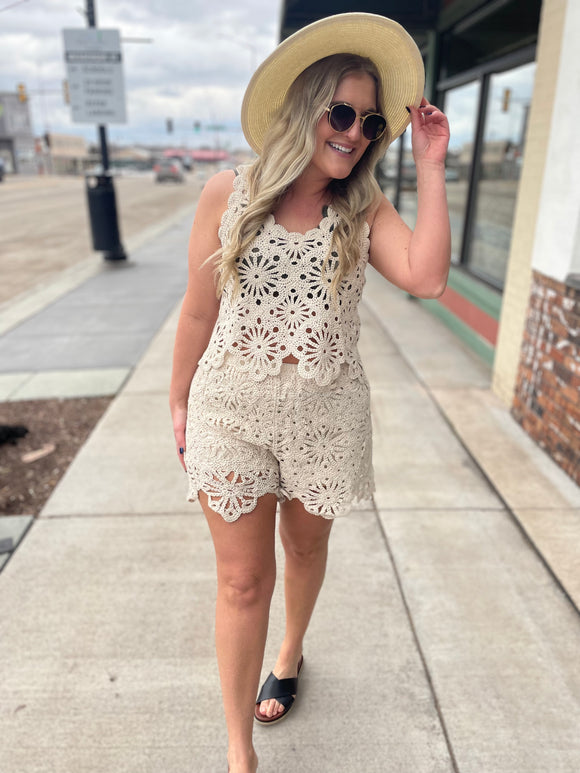 Crochet Scalloped Edge Short Set