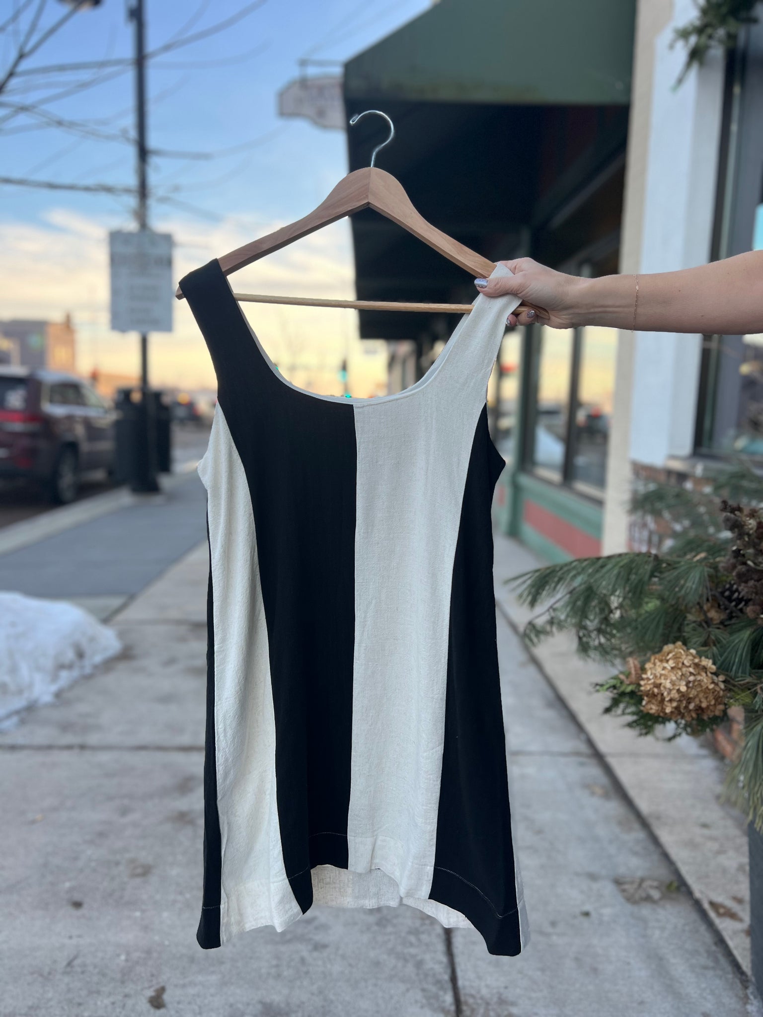 Stripe Sleeveless Linen Mini Dress Black/Beige / Large