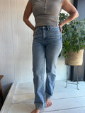 Mica HR Straight Leg Jean