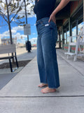 Artemis Vintage Ultra High Rise Crop