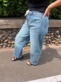 Artemis Vintage HR Barrel Jeans