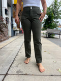 Mica Denim MR Straight Jeans