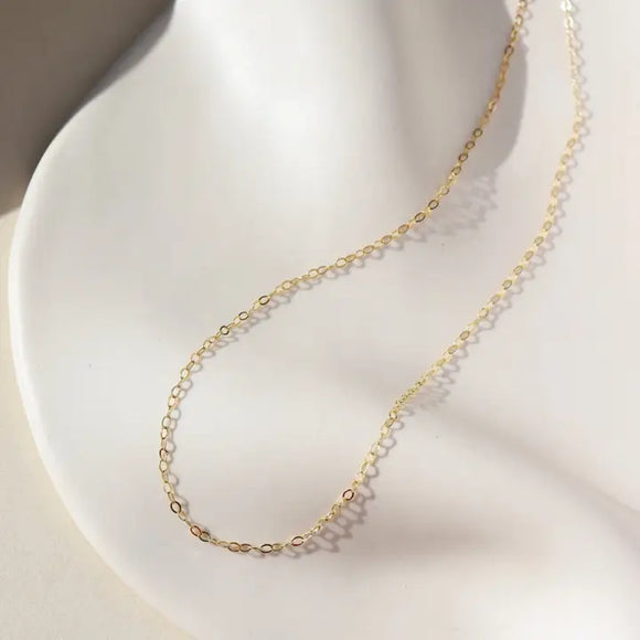 Token Simple Chain Necklace - Nonreturnable