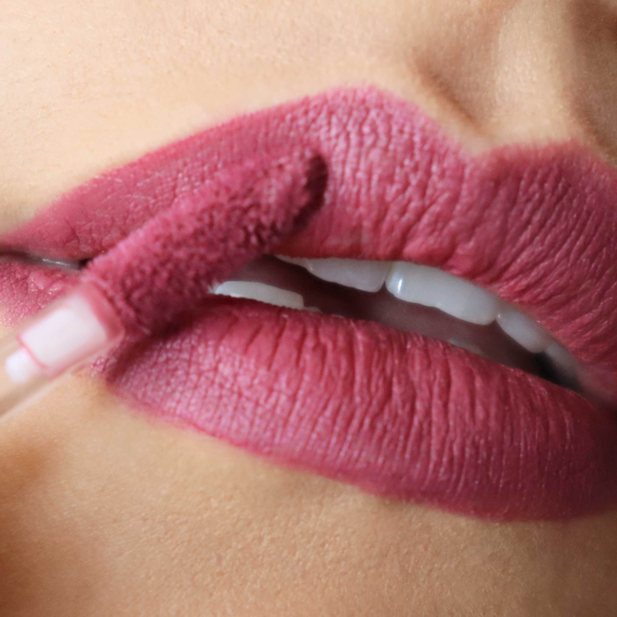 Jane Iredale Beyond Matt Lip Stain – Two Sisters Boutique